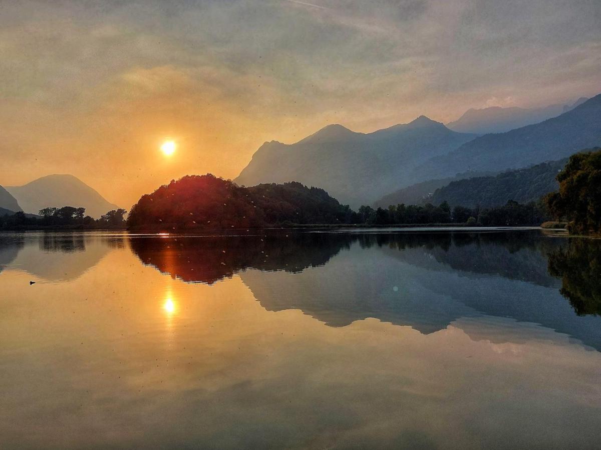 Villaggio Turistico Il Lago Dorato Carlazzo Ngoại thất bức ảnh